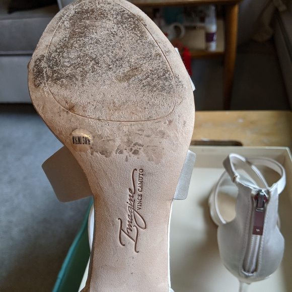 Vince Camuto Imagine Heels - Picture 3 of 4